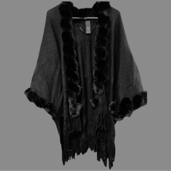 Vince Camuto Black Fur-Trimmed Poncho Sweater - Picture 2 of 5